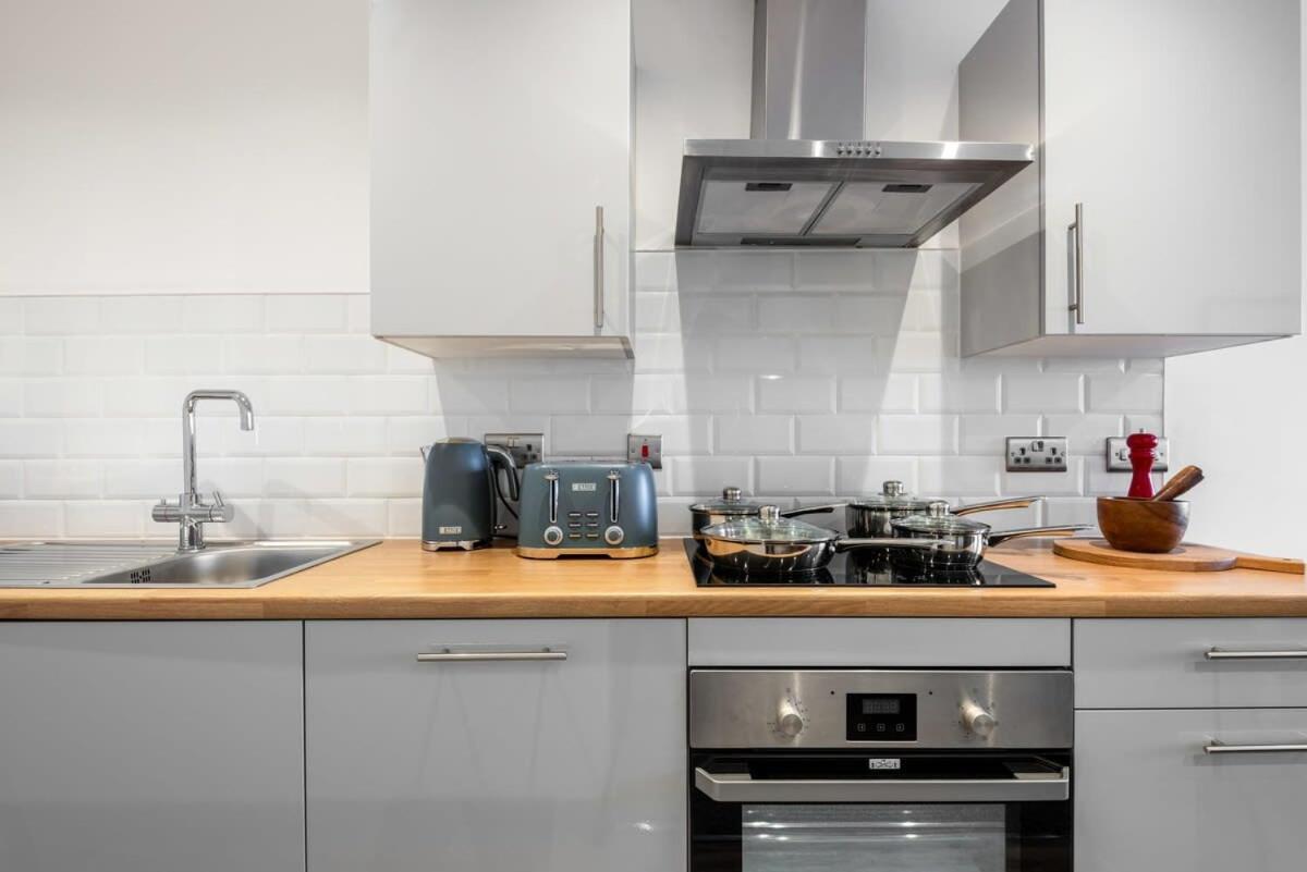 Contemporary 1 Bedroom Apartment In Central Hull Kingston upon Hull Exterior foto