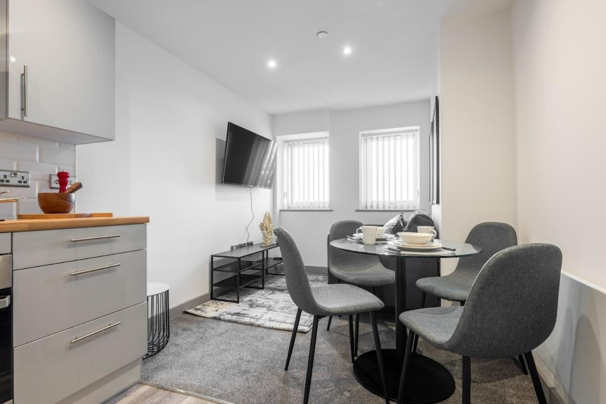 Contemporary 1 Bedroom Apartment In Central Hull Kingston upon Hull Exterior foto