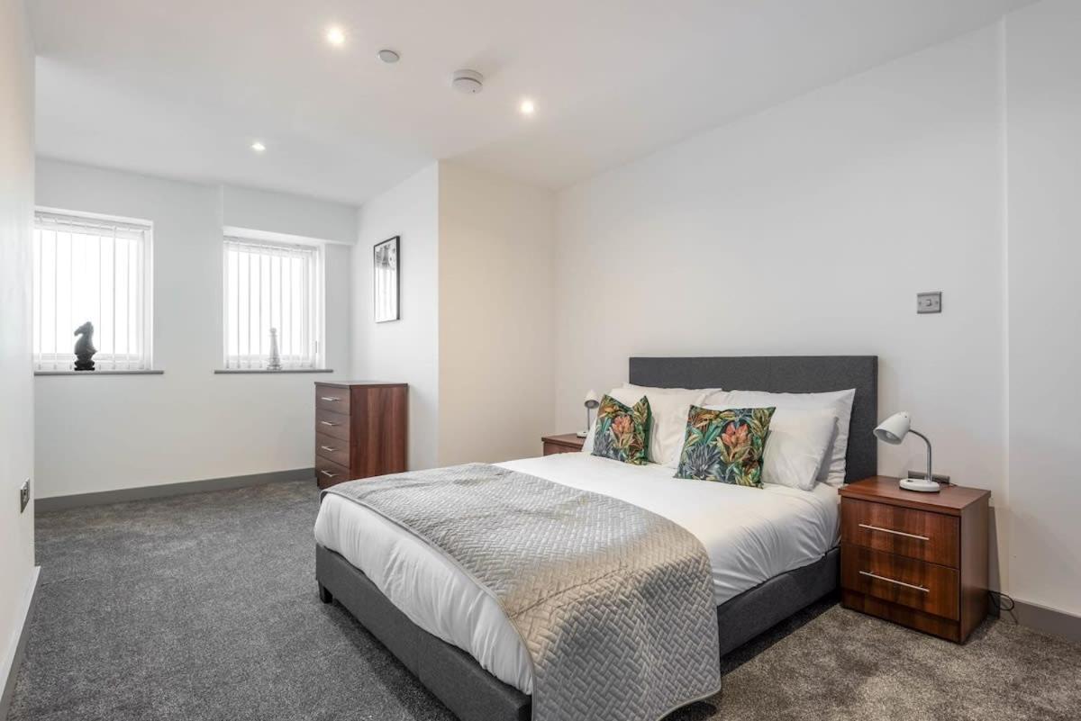 Contemporary 1 Bedroom Apartment In Central Hull Kingston upon Hull Exterior foto